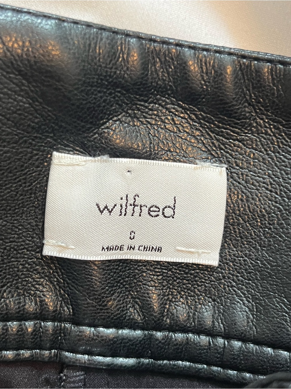 Wilfred Faux Leather Tie Waist Pants Black Belted Cropped Vegan Leather Size 0 - Picture 9 of 11